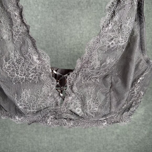 Vintage Smart & Sexy Bra 40DD Lace Underwire Gray Sheer Floral Back Closure - Picture 9 of 16